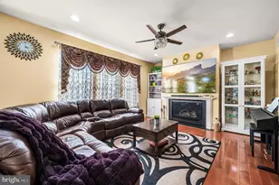 635 Sunderland Ave, Chester Springs, PA 19425 - Photo 24