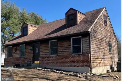 202 Rebecca Lane, Coatesville, PA 19320 - Photo 2