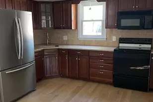 202 Rebecca Ln, Coatesville, PA 19320 - Photo 4