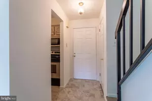 633 Washington Pl, Chesterbrook, PA 19087 - Photo 4