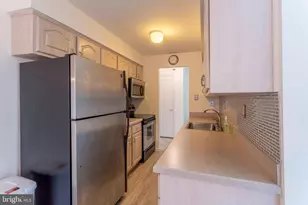 633 Washington Pl, Chesterbrook, PA 19087 - Photo 6