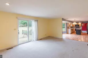 1525 Melville Dr, Pottstown, PA 19465 - Photo 36