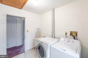 1525 Melville Dr, Pottstown, PA 19465 - Photo 64