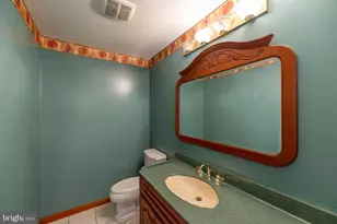 1525 Melville Dr, Pottstown, PA 19465 - Photo 34