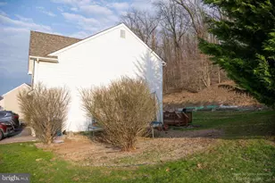 798 Southwind Ln, Downingtown, PA 19335 - Photo 8