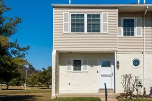 358 Carlyn Ct, Downingtown, PA 19335 - Photo 2