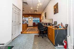 107 W State St, Kennett Square, PA 19348 - Photo 16