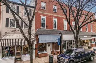 107 W State St, Kennett Square, PA 19348 - Photo 2