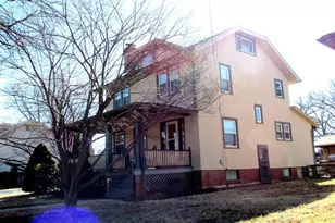 136 4th Ave, Phoenixville, PA 19460 - Photo 6