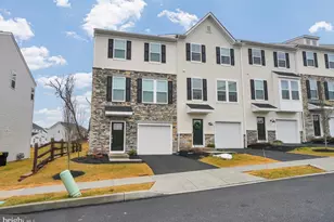 913 Magnolia Ln, Spring City, PA 19475 - Photo 26