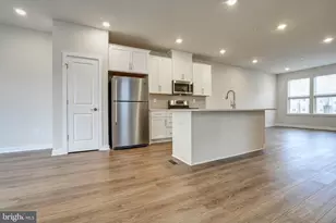 913 Magnolia Ln, Spring City, PA 19475 - Photo 42