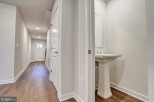 913 Magnolia Ln, Spring City, PA 19475 - Photo 32