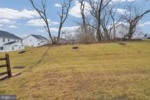 913 Magnolia Ln, Spring City, PA 19475 - Photo 74