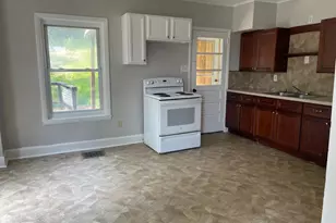 215 Chapel Ave, Parkesburg, PA 19365 - Photo 2