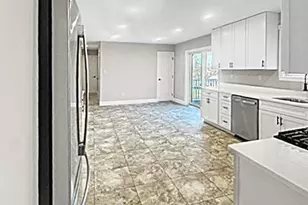 1013 W Bridge St, Spring City, PA 19475 - Photo 10