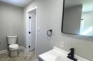 1013 W Bridge St, Spring City, PA 19475 - Photo 14