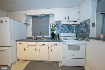 40 Grove Avenue, Devon, PA 19333 - Photo 8