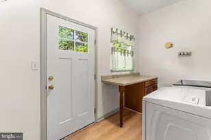 6 Belmont Cir, Avondale, PA 19311 - Photo 28