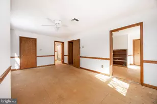 906 Heather Ln, Phoenixville, PA 19460 - Photo 16