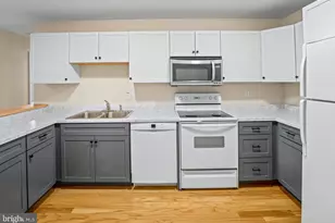 135 Village Way, Phoenixville, PA 19460 - Photo 18