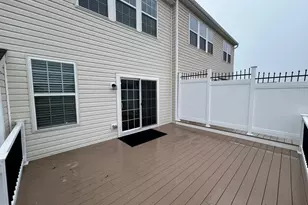 44 Clement Ct, Downingtown, PA 19335 - Photo 2