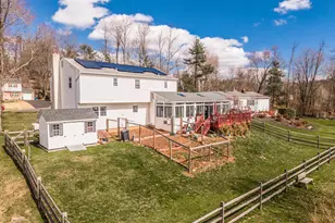 892 Bobolink Ln, West Chester, PA 19382 - Photo 4