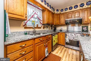 892 Bobolink Ln, West Chester, PA 19382 - Photo 10