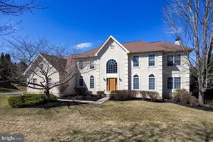 320 Tarbert Dr, West Chester, PA 19382 - Photo 2