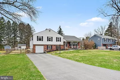 95 Kleyona Avenue, Phoenixville, PA 19460 - Photo 2