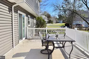 393 Clover Ct, West Grove, PA 19390 - Photo 6