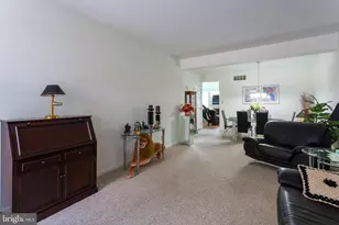 105 Yorktown Ct, Malvern, PA 19355 - Photo 4