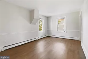 22 N Chestnut St, Elverson, PA 19520 - Photo 12