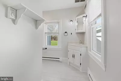 22 N Chestnut Street, Elverson, PA 19520 - Photo 28