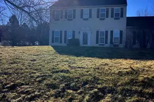 329 Heron Dr, Lincoln University, PA 19352 - Photo 2