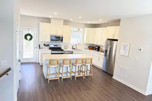 121 Four Leaf Dr, Downingtown, PA 19335 - Photo 4