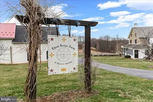 2563 Veronica Dr, Chester Springs, PA 19425 - Photo 2