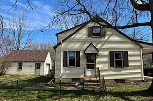 547 Broad St, Spring City, PA 19475 - Photo 4