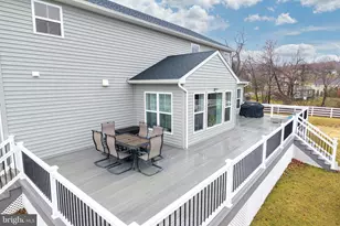 25 S Brick Ln, Elverson, PA 19520 - Photo 40