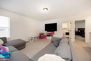 25 S Brick Ln, Elverson, PA 19520 - Photo 24