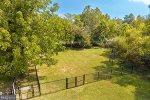 350 Carlyn Ct, Downingtown, PA 19335 - Photo 32