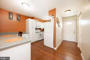 350 Carlyn Ct, Downingtown, PA 19335 - Photo 6