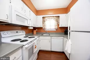 350 Carlyn Ct, Downingtown, PA 19335 - Photo 8