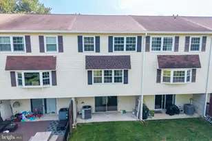 350 Carlyn Ct, Downingtown, PA 19335 - Photo 4