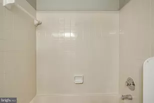 39 E Jonathan Ct, Kennett Square, PA 19348 - Photo 14