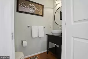 203 Roberts Ln, Coatesville, PA 19320 - Photo 8