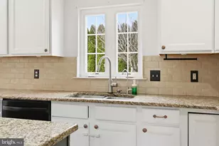 150 Durham Dr, Coatesville, PA 19320 - Photo 10