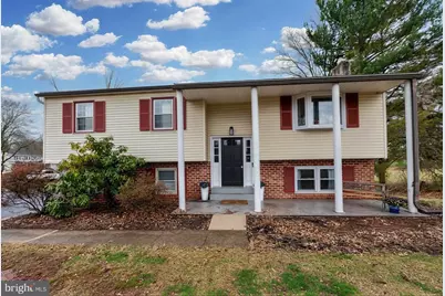 1227 Grandview Circle, Pottstown, PA 19465 - Photo 2