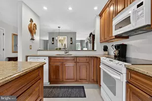 2005 Westfield Ct, Newtown Square, PA 19073 - Photo 12