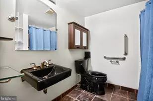 23 Le Forge Ct, Chesterbrook, PA 19087 - Photo 12