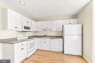 48 Buttonwood Dr, Exton, PA 19341 - Photo 10